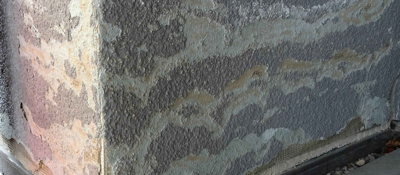 3201